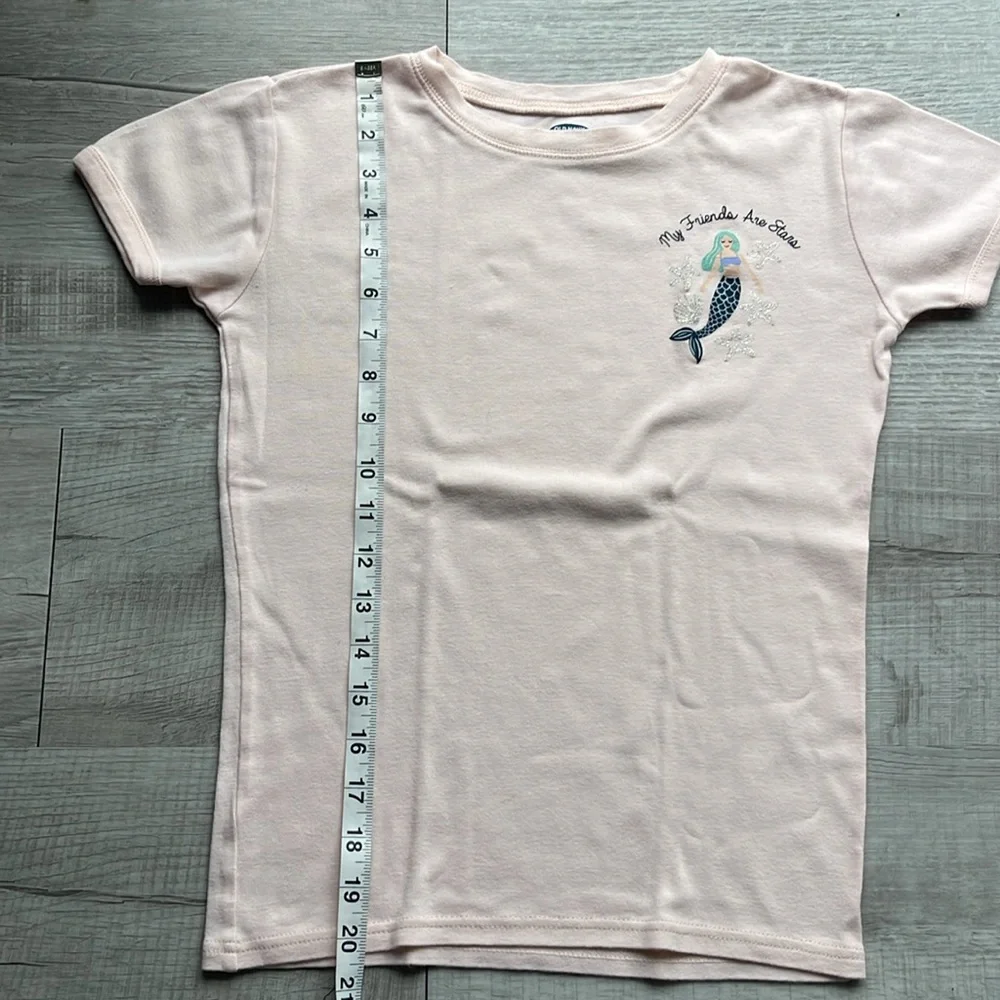 Old Navy girl’s pajama top, mermaid 🧜‍♀️, size 12 years (XL).
